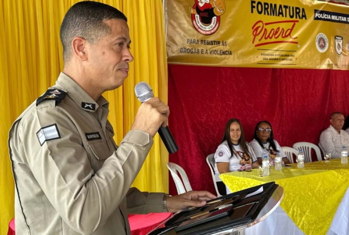 Mais de 60 estudantes participam de formatura do Proerd em Amélia Rodrigues