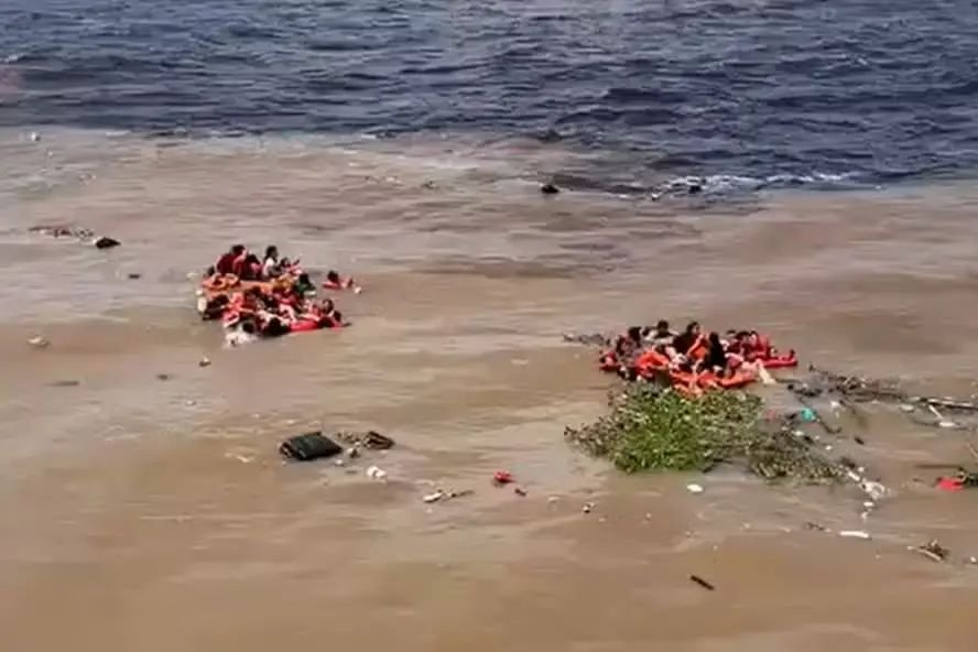 Capitão de barco que naufragou no Encontro das Águas irá a júri popular