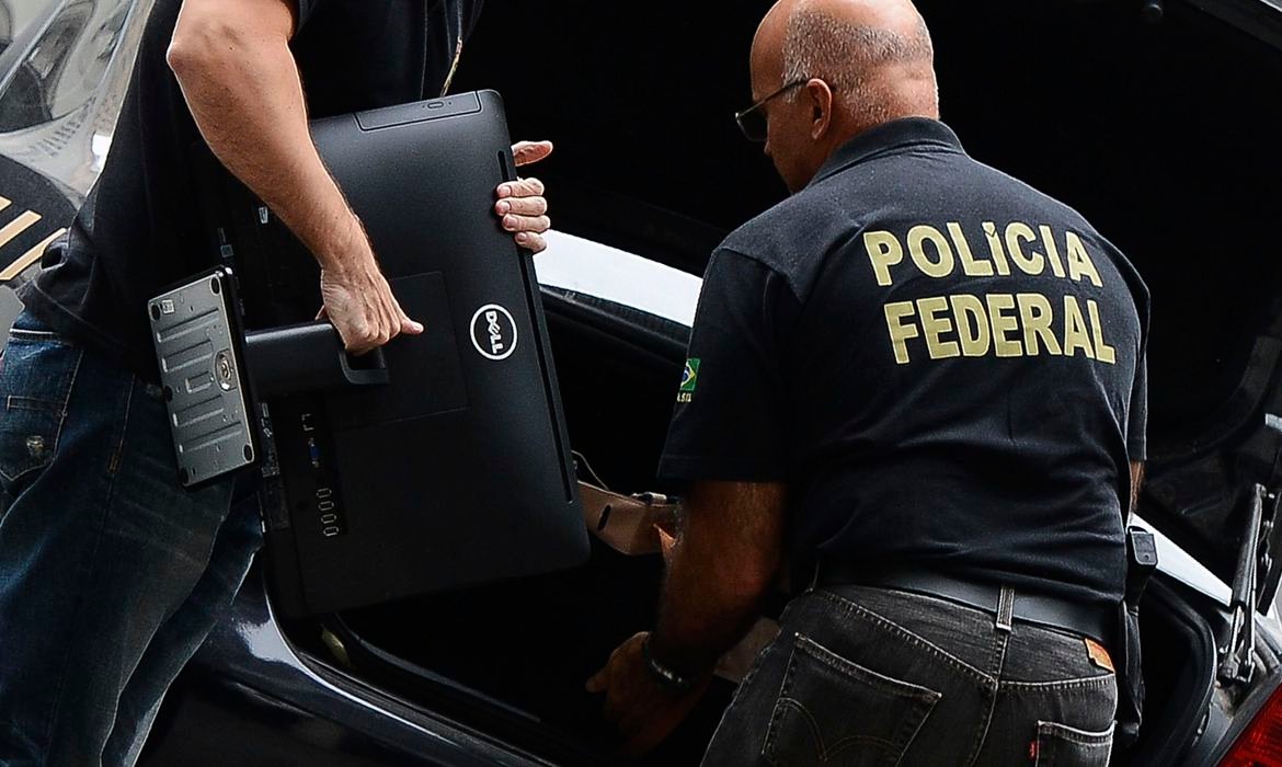Homem é preso em Pernambuco em operação que investiga ameaças a magistrado